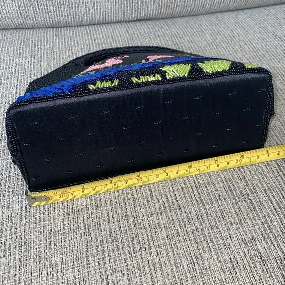 Vintage Flamingo Beaded Bag - Picture 7 of 9